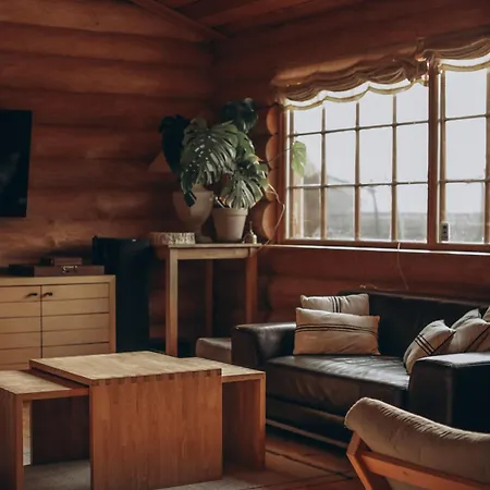 Сasa de vacaciones Fjordhygge - Authentic Wood Log Summerhouse Near Water, Fjord And Forest *